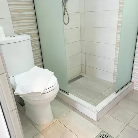 Mitro Seaview アパート